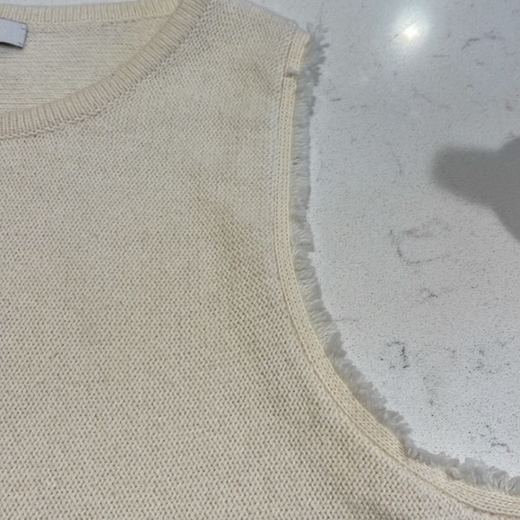 Madewell - Villagrove Sweater Tank in Bright Ivory - Picture 5 of 14
